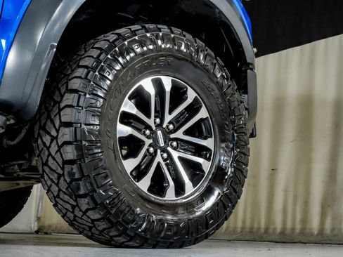 Used 2019 Ford F150 Raptor w/ Equipment Group 802A Luxury image 54