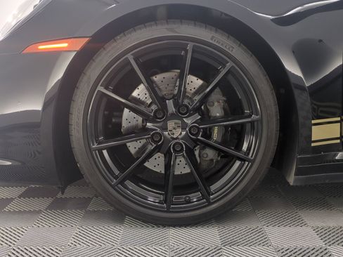 Used 2020 Porsche 911 Carrera S RWD image 28