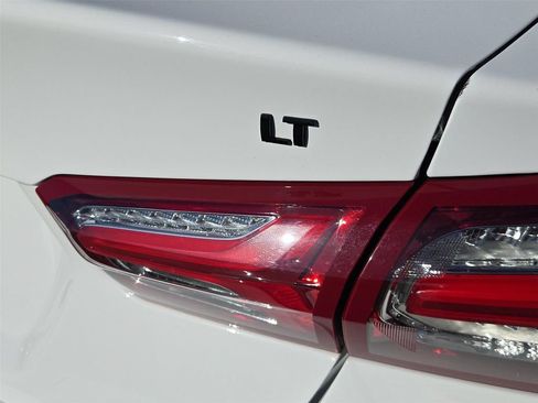 Certified 2024 Chevrolet Malibu LT w/ Sport Edition FWD image 23