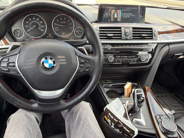 Used 2016 BMW 328i xDrive Sedan AWD/4WD image 10