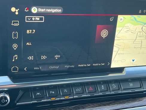 New 2026 GMC Sierra 1500 SLE image 14