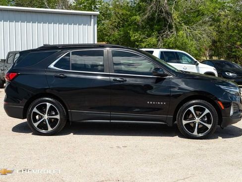 Used 2022 Chevrolet Equinox LT image 4