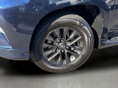 Used 2020 Lexus GX 460 Premium image 46