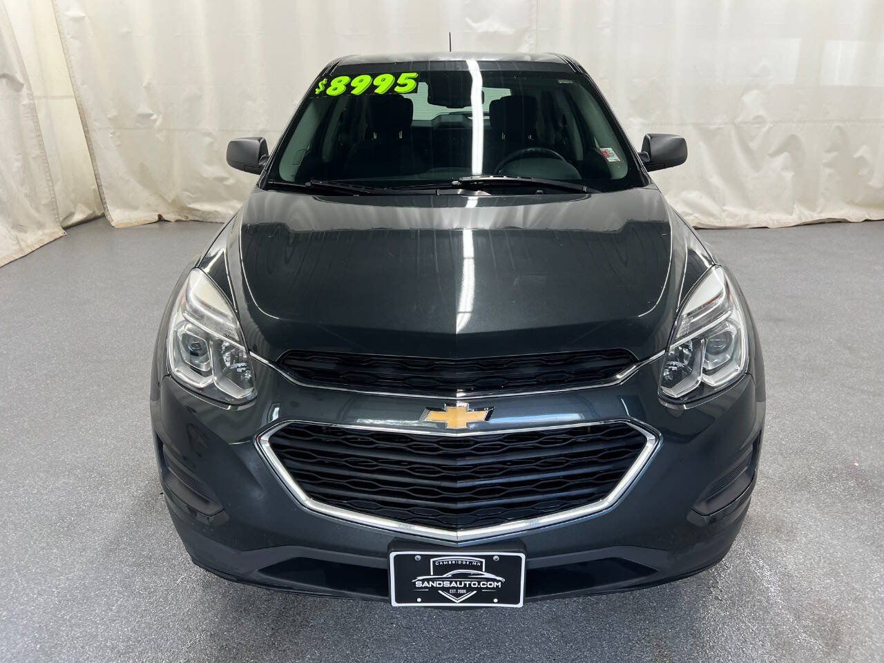 Used 2017 Chevrolet Equinox LS FWD image 2