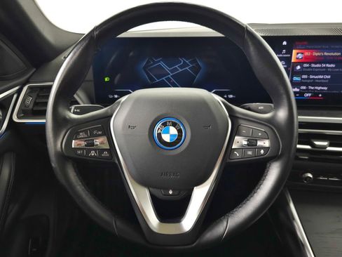 Used 2023 BMW i4 eDrive35 RWD image 19