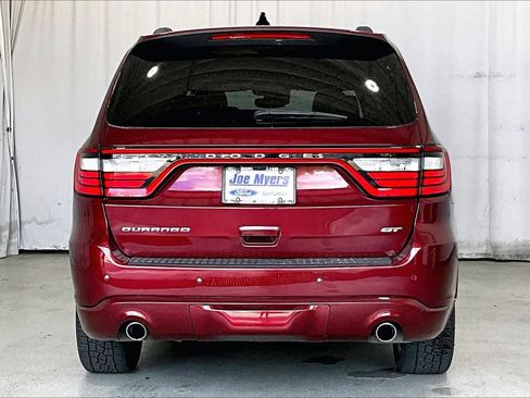 Used 2023 Dodge Durango GT RWD image 4