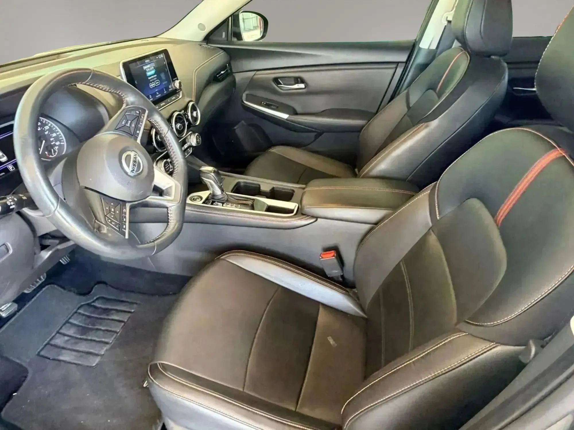 Used 2023 Nissan Sentra SR w/ SR Premium Package FWD image 25