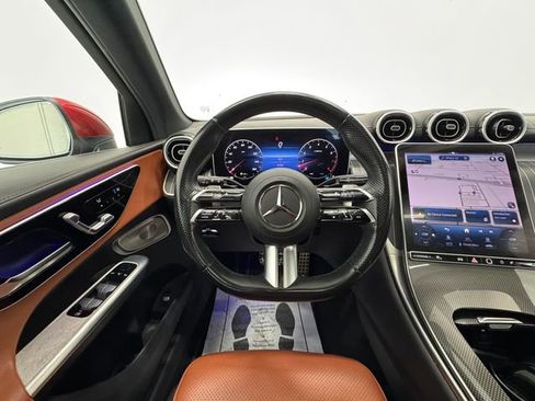 Used 2023 Mercedes-Benz GLC 300 image 21