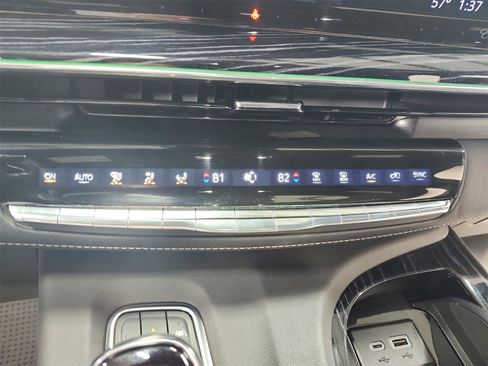 Used 2023 Cadillac Escalade Sport image 33