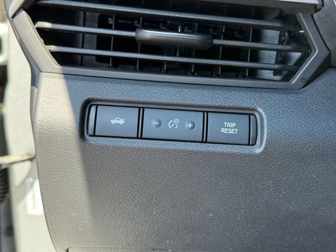 Used 2022 Nissan Altima 2.5 SV FWD image 29