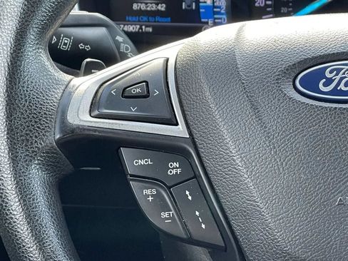 Used 2019 Ford Fusion SE image 28