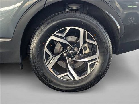 Used 2023 Kia Sportage LX image 23