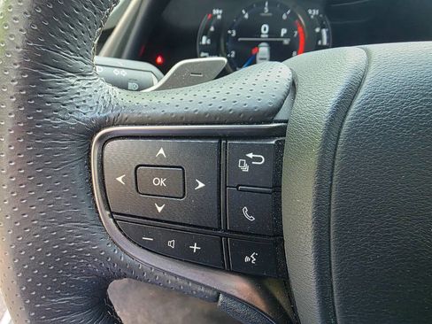 Used 2019 Lexus ES 350 F Sport w/ Accessory Package 2 FWD image 21