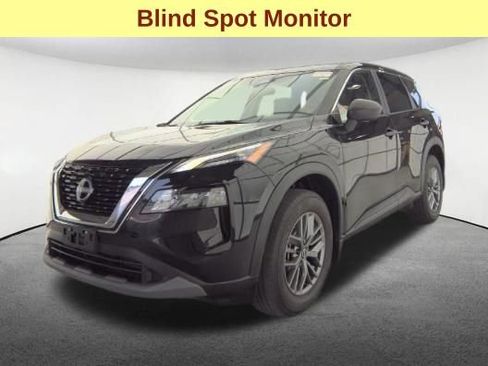 Used 2023 Nissan Rogue S AWD/4WD image 4