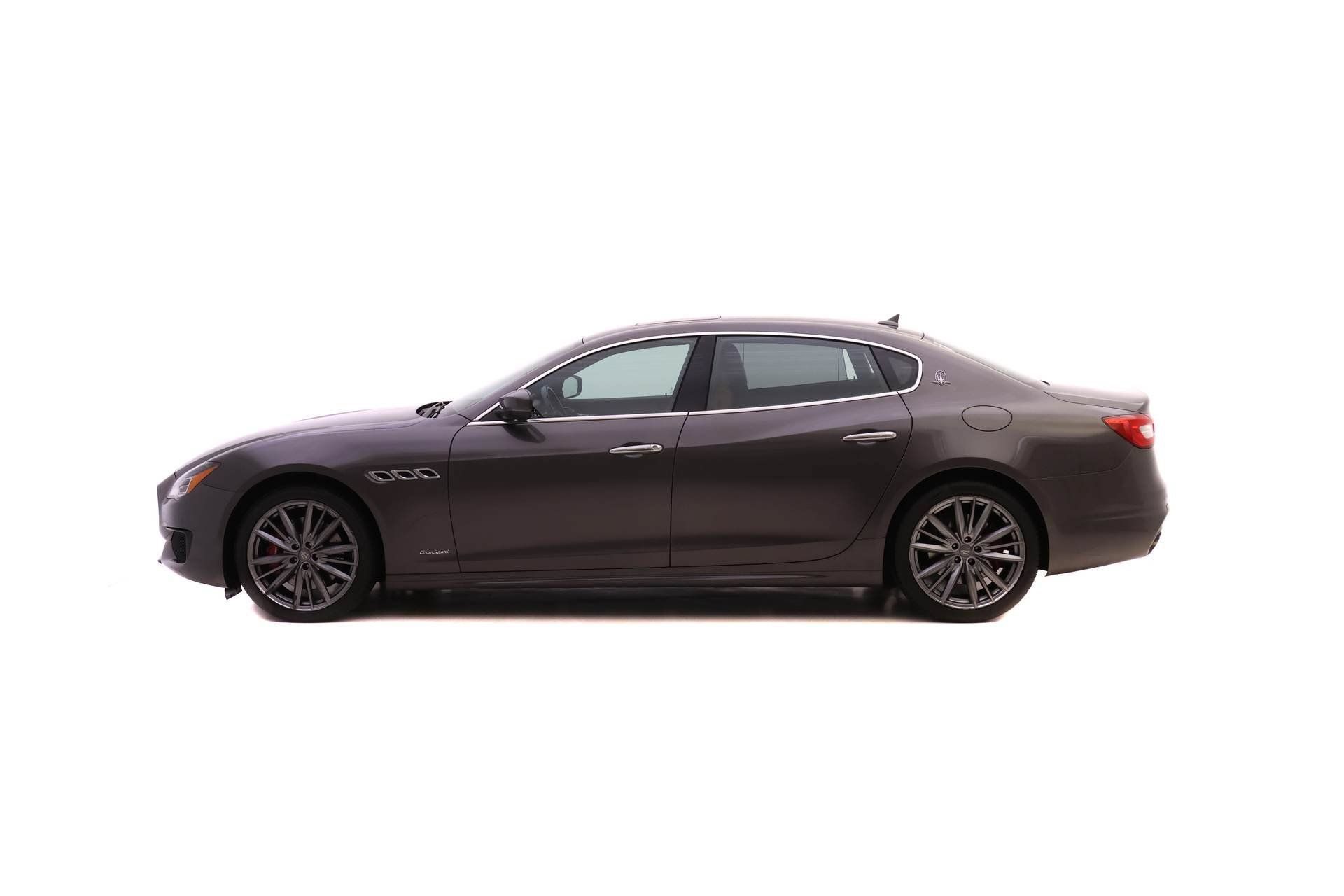 Used 2020 Maserati Quattroporte S GranSport Q4 AWD/4WD image 5