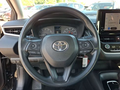 Used 2023 Toyota Corolla LE FWD image 22