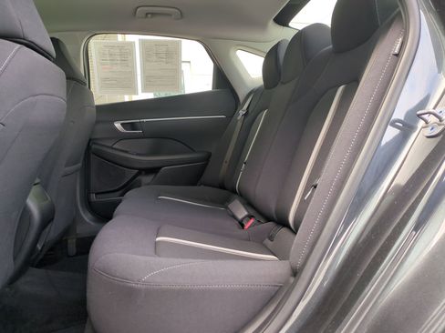 Certified 2025 Hyundai Sonata SE FWD image 14