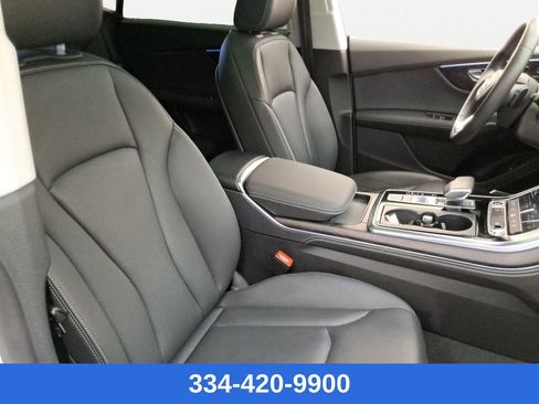 Used 2023 Audi Q8 Premium Plus image 14