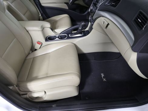 Used 2018 Acura ILX w/ Special Edition Package FWD image 26