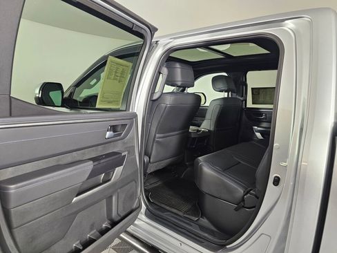 Used 2024 Toyota Tundra Platinum image 34