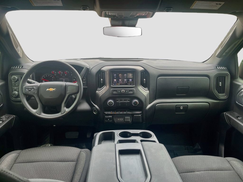 Used 2026 Chevrolet Silverado 1500 Custom w/ Turbomax Blackout Package AWD/4WD image 21