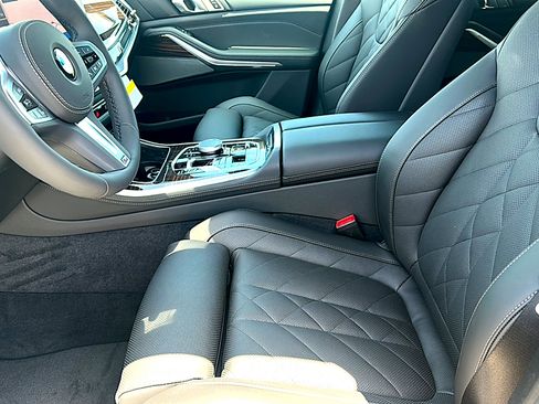 New 2026 BMW X5 sDrive40i w/ M Sport Package RWD image 10