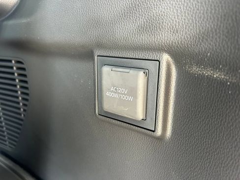 Used 2025 Lexus GX 550 w/ Accessory Package (2T) AWD/4WD image 15