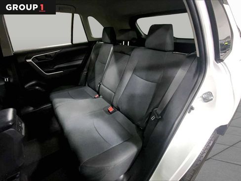 Used 2023 Toyota RAV4 LE AWD/4WD image 21
