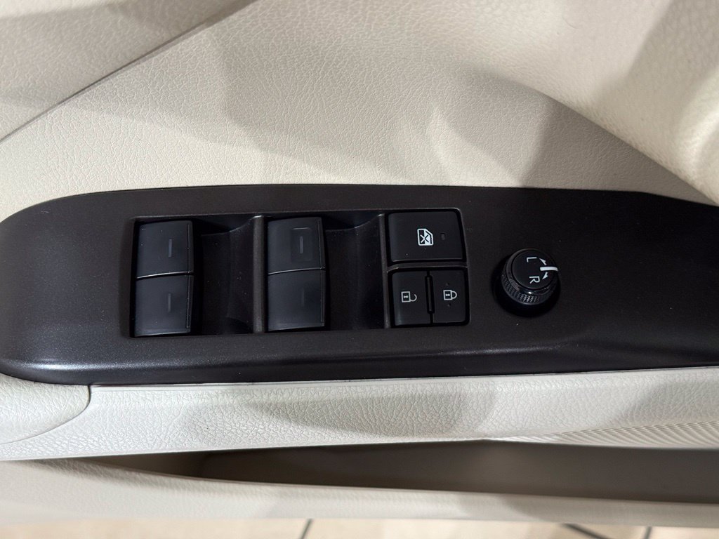 Certified 2023 Toyota Camry LE FWD image 15