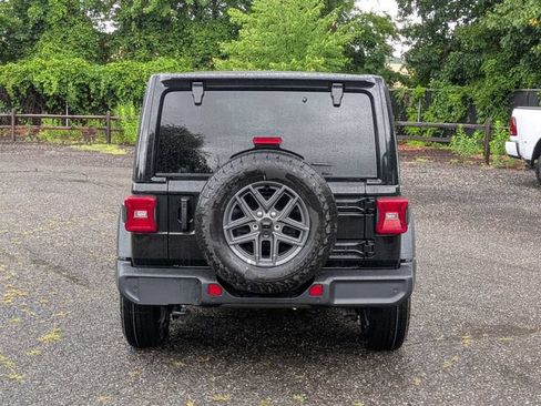New 2026 Jeep Wrangler Unlimited Sport AWD/4WD image 4
