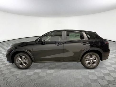 New 2027 Honda HR-V LX image 3