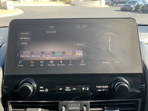 Used 2023 INFINITI QX80 Luxe w/ Cargo Package image 23