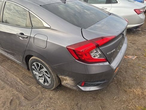 Used 2017 Honda Civic EX image 6