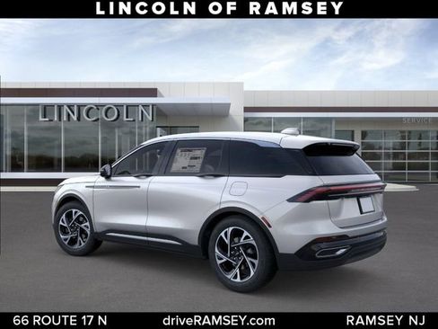 New 2026 Lincoln Nautilus Premier w/ Equipment Group 102A AWD/4WD image 5