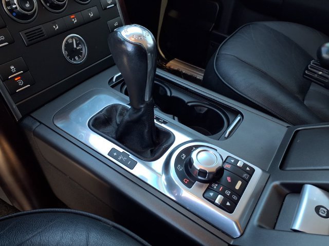 Used 2011 Land Rover Range Rover HSE AWD/4WD image 15