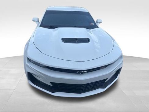 Used 2022 Chevrolet Camaro SS image 3