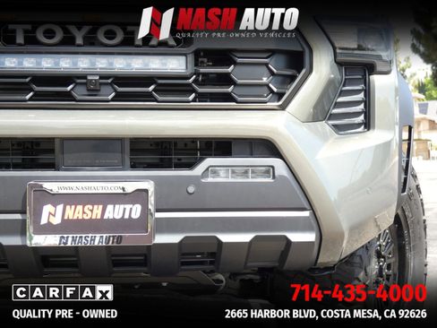 Used 2025 Toyota Tacoma TRD Off-Road w/ TRD Off Road Upgrade Package AWD/4WD image 16