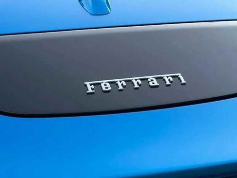 Used 2024 Ferrari Roma Spider image 47