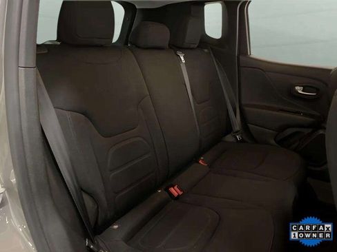 Used 2022 Jeep Renegade Latitude image 72