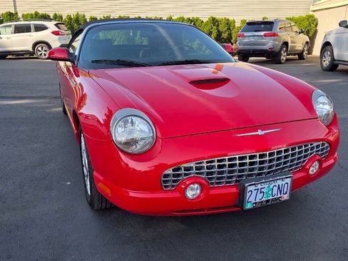Used 2005 Ford Thunderbird RWD image 4