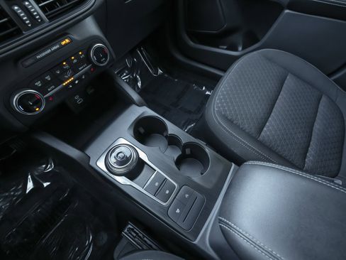 Used 2023 Ford Escape Active image 22