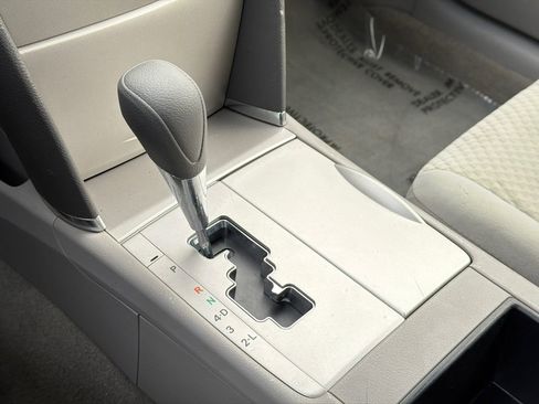Used 2007 Toyota Camry LE image 22