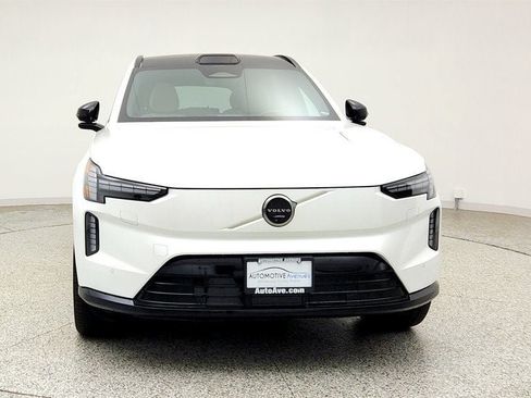 Used 2025 Volvo EX90 Plus AWD/4WD image 2
