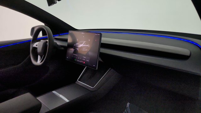 Used 2026 Tesla Model Y Performance AWD/4WD image 35