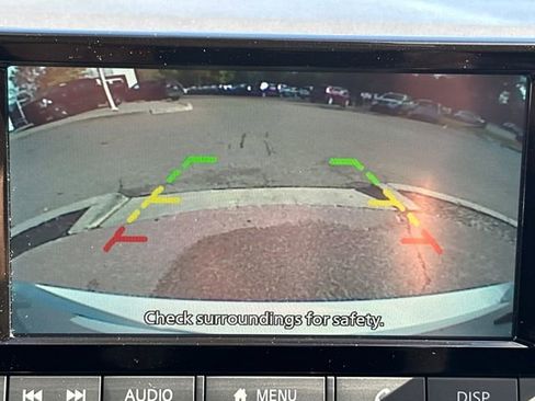 Used 2025 Nissan Sentra S image 17