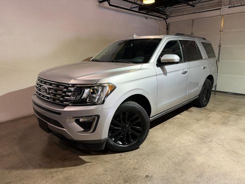 Used 2019 Ford Expedition Limited AWD/4WD image 1