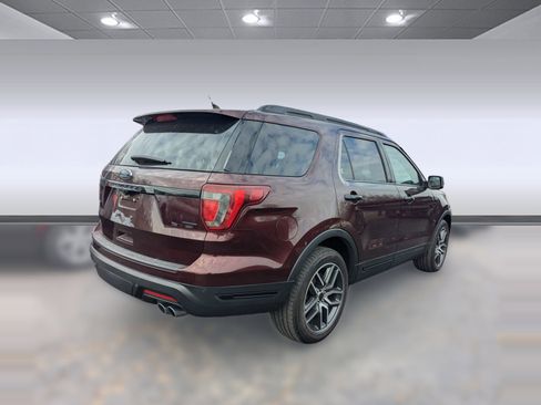 Used 2019 Ford Explorer Sport w/ Equipment Group 401A image 6