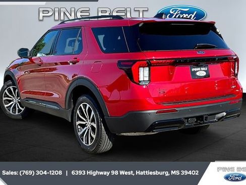 New 2025 Ford Explorer ST-Line image 2
