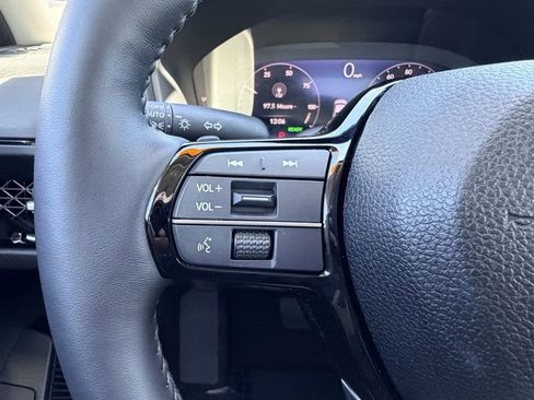 Used 2025 Honda Accord Touring image 32