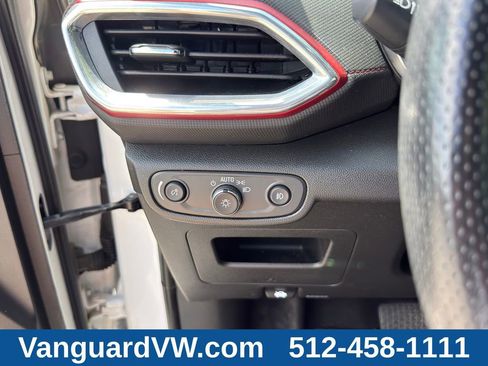 Used 2023 Chevrolet TrailBlazer RS w/ Sun and Liftgate Package FWD image 22